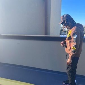 Meet your Posher, Dakota